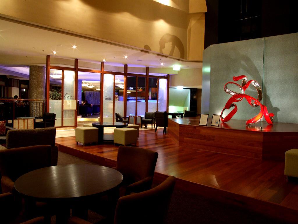Qt Bondi Aparthotel Bondi Beach Luaran gambar